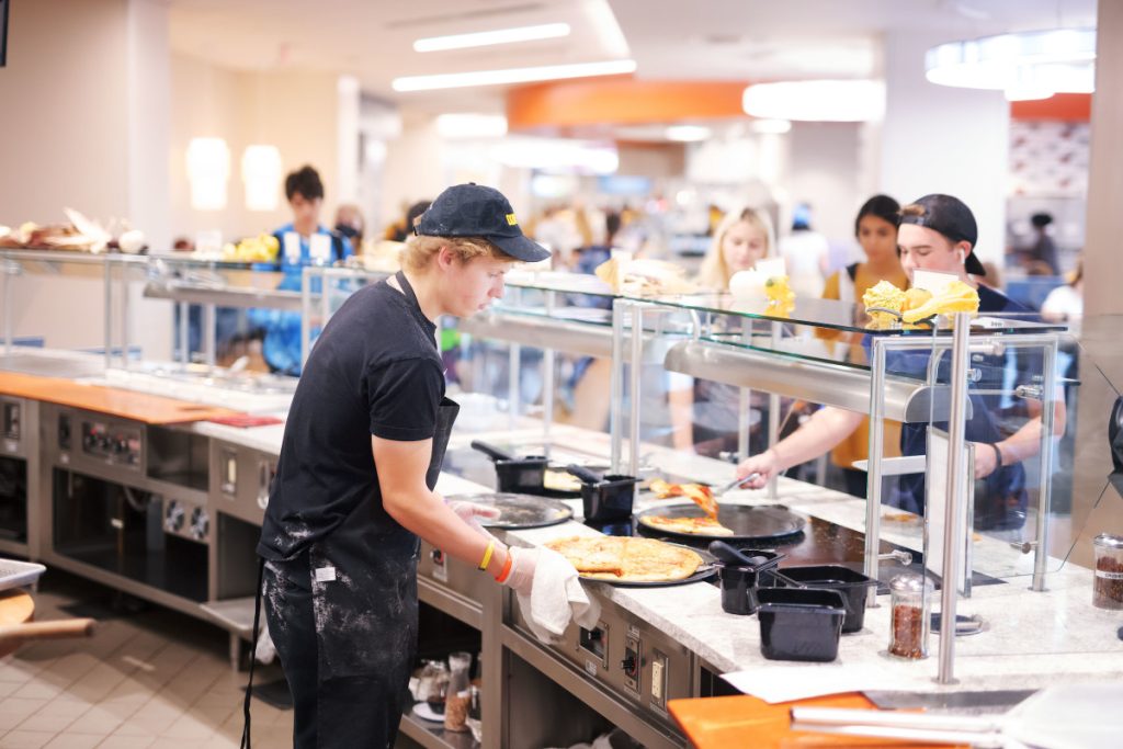 Housing 2 Let’s Eat! Iowa Admissions